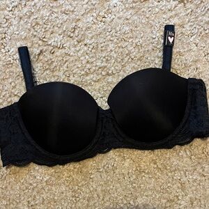 Black Lace Underwire Bra